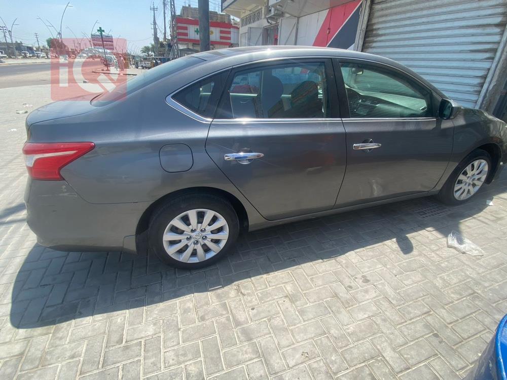Nissan Sentra